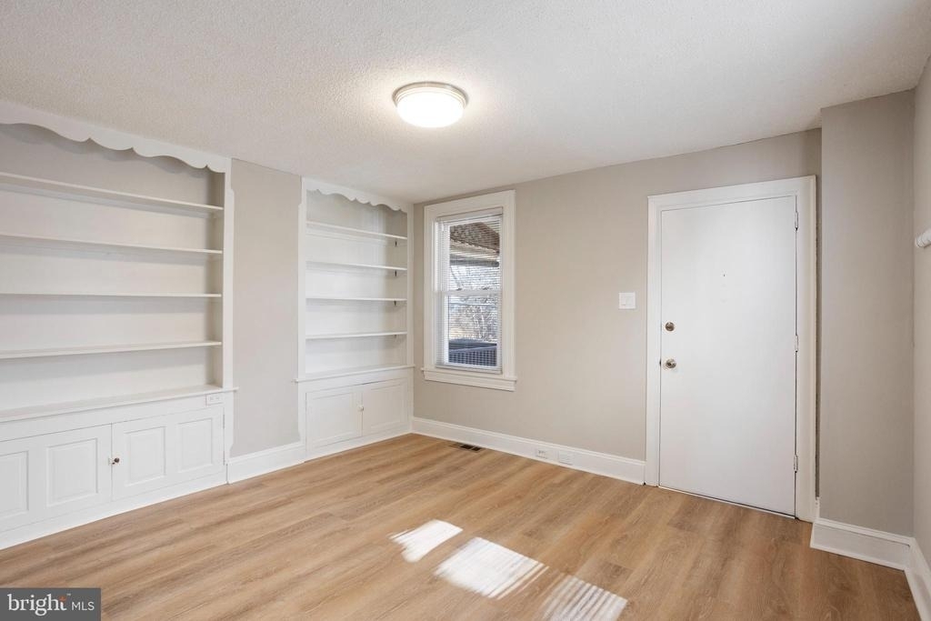 809 N Providence Road - Photo 4