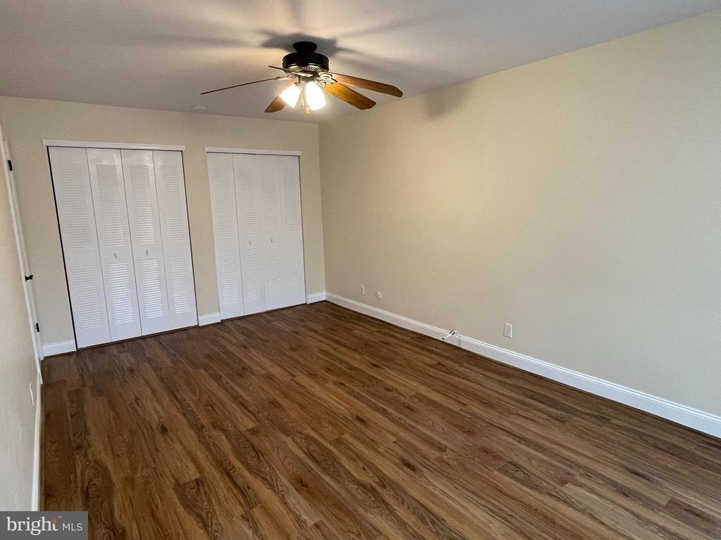 121 E Chelsea Circle - Photo 19
