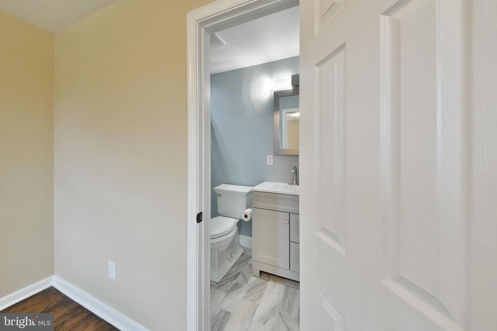 6166 Mechanicsville Road - Photo 8