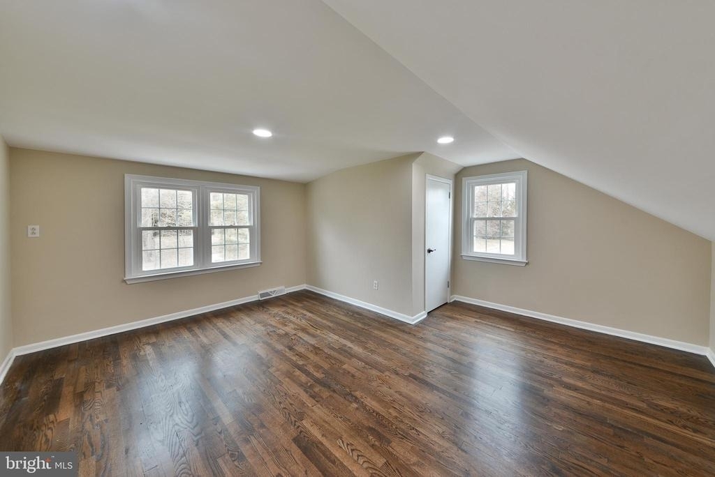 6166 Mechanicsville Road - Photo 12