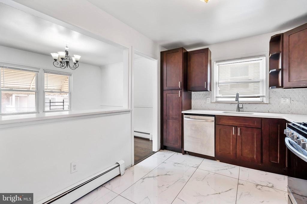 511 Jackson Avenue - Photo 17