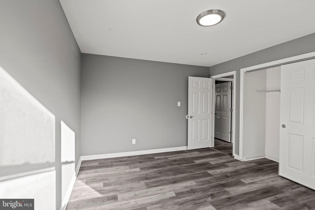 2344 Fernwood Avenue - Photo 17