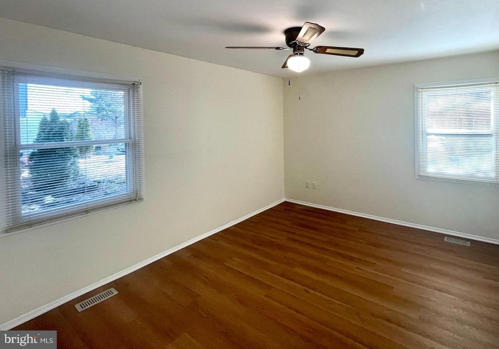 4015 William Lane - Photo 7