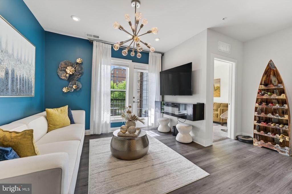 102 Saint Ives Place - Photo 13