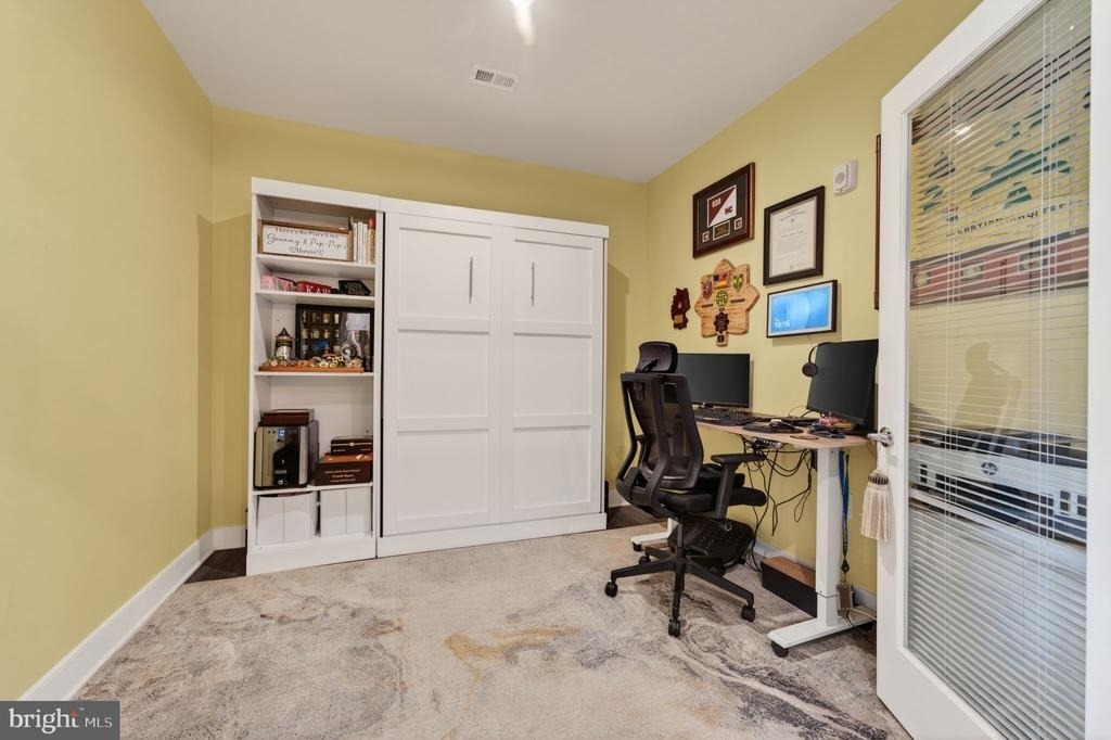 102 Saint Ives Place - Photo 7