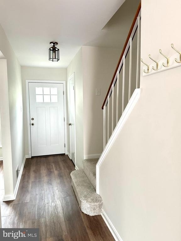 14510 London Lane - Photo 1