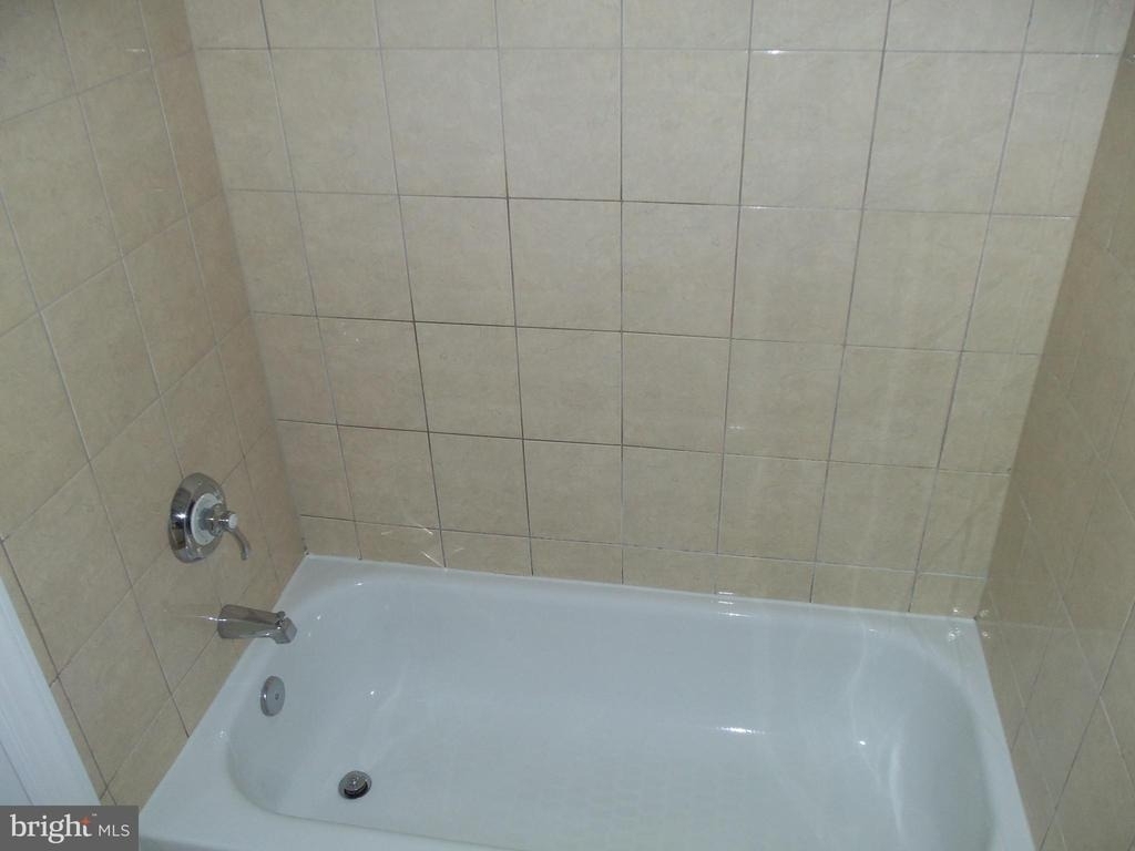 6300 Hil Mar - Photo 8