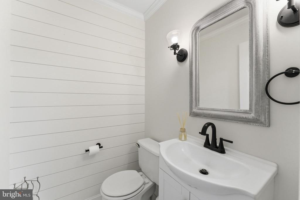 6040 Southgate Farm Road - Photo 27