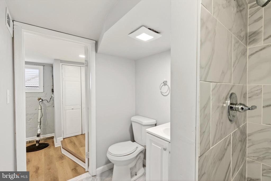 29 Elm Avenue W - Photo 15