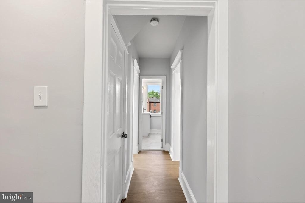 29 Elm Avenue W - Photo 28