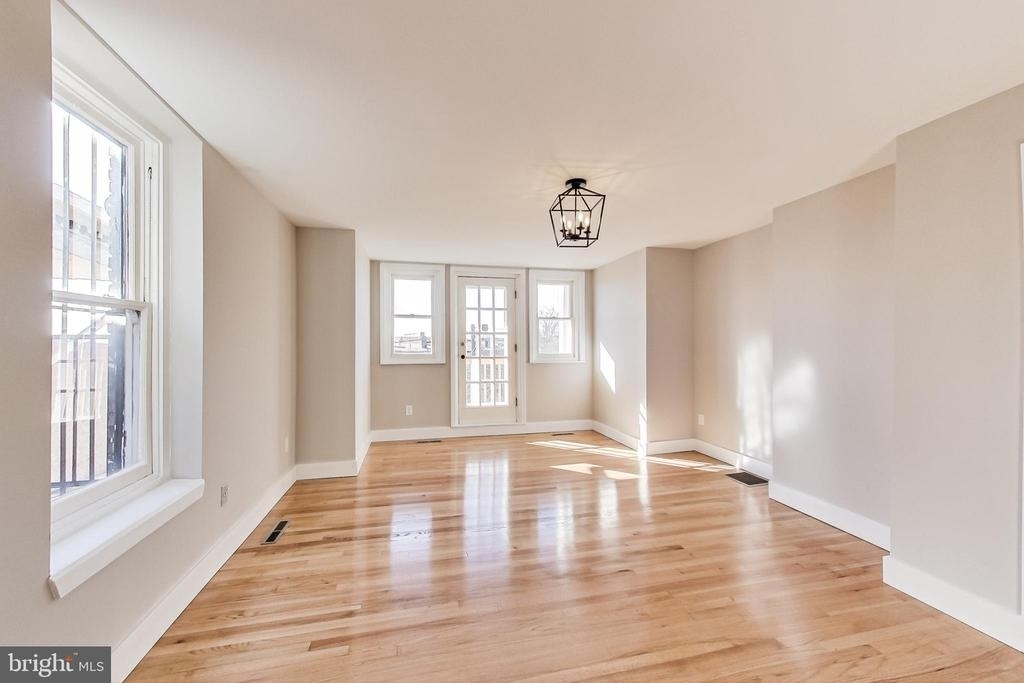 2312 Eutaw Place - Photo 26