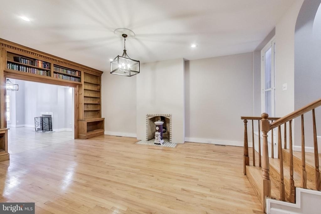 2312 Eutaw Place - Photo 13