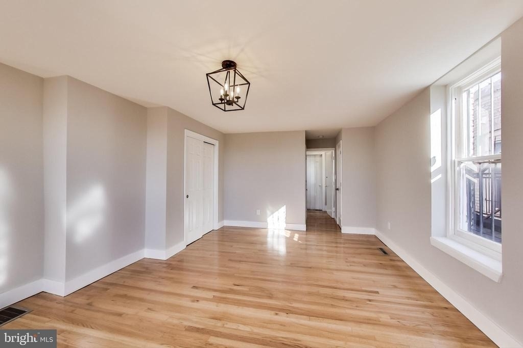 2312 Eutaw Place - Photo 27