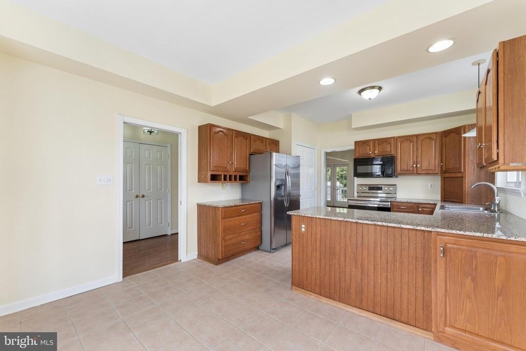 402 Linden Avenue - Photo 11