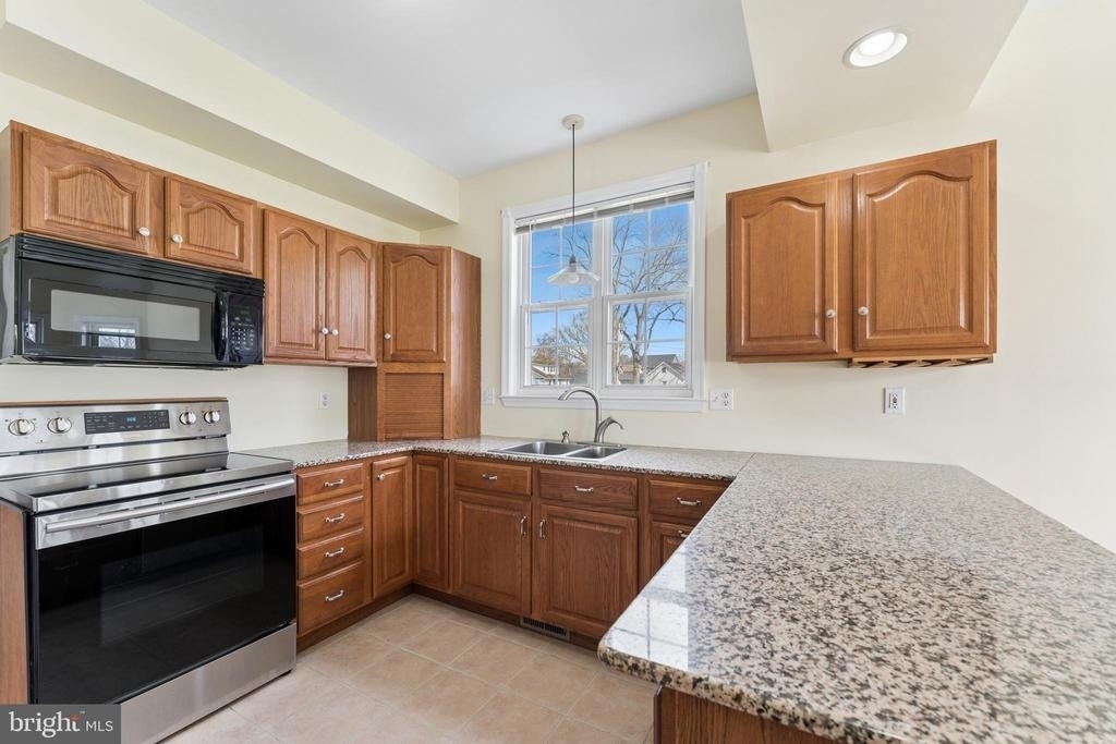 402 Linden Avenue - Photo 13