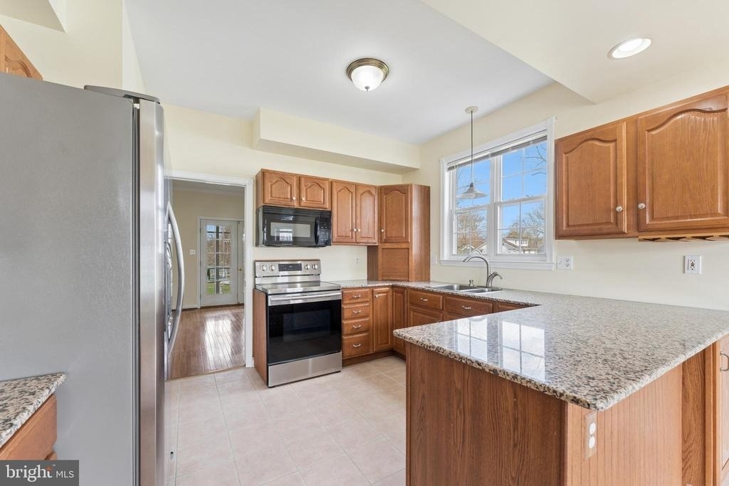 402 Linden Avenue - Photo 12