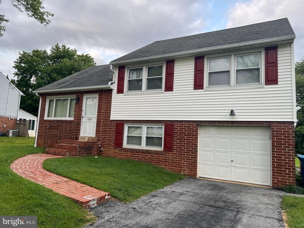 2621 Darby Drive - Photo 0