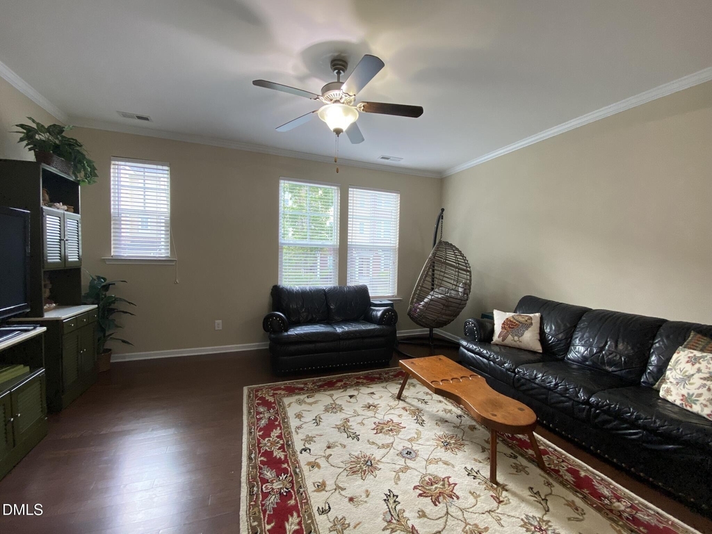 246 Michigan Avenue - Photo 9