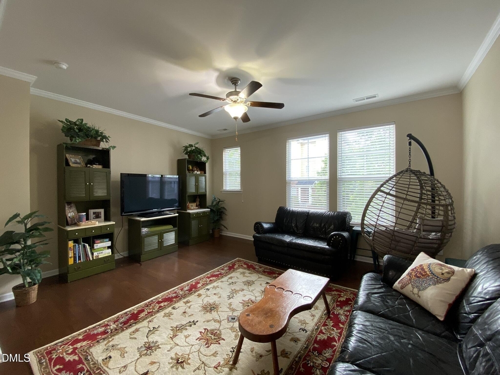 246 Michigan Avenue - Photo 8