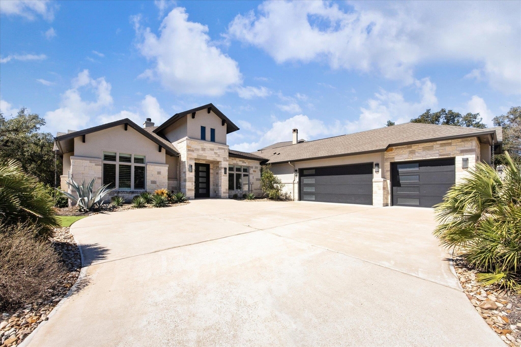 2604 Arion Cir - Photo 0