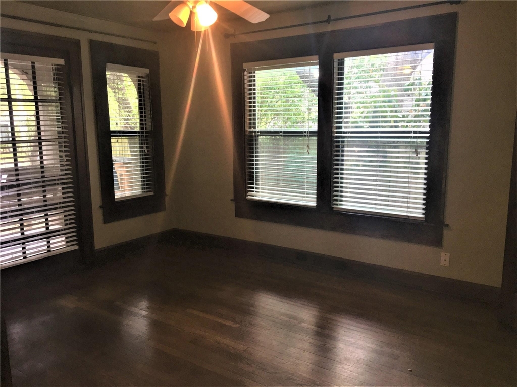 2830 San Gabriel St - Photo 7