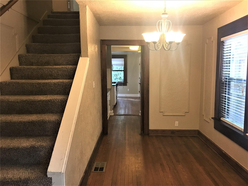 2830 San Gabriel St - Photo 6