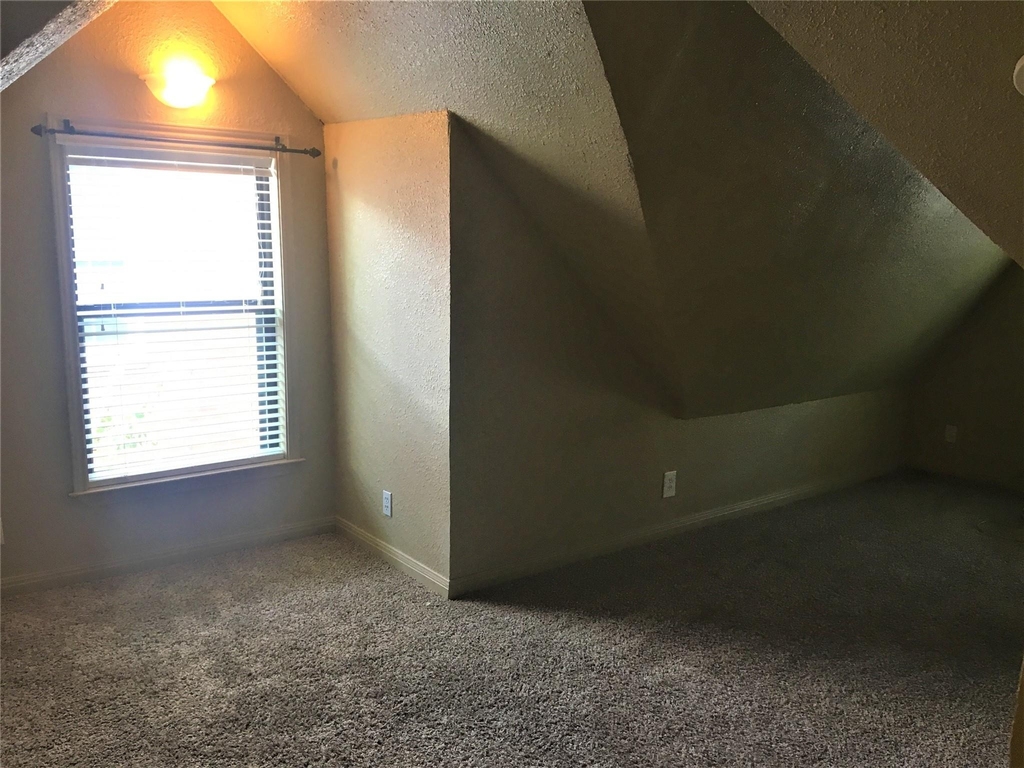 2830 San Gabriel St - Photo 15