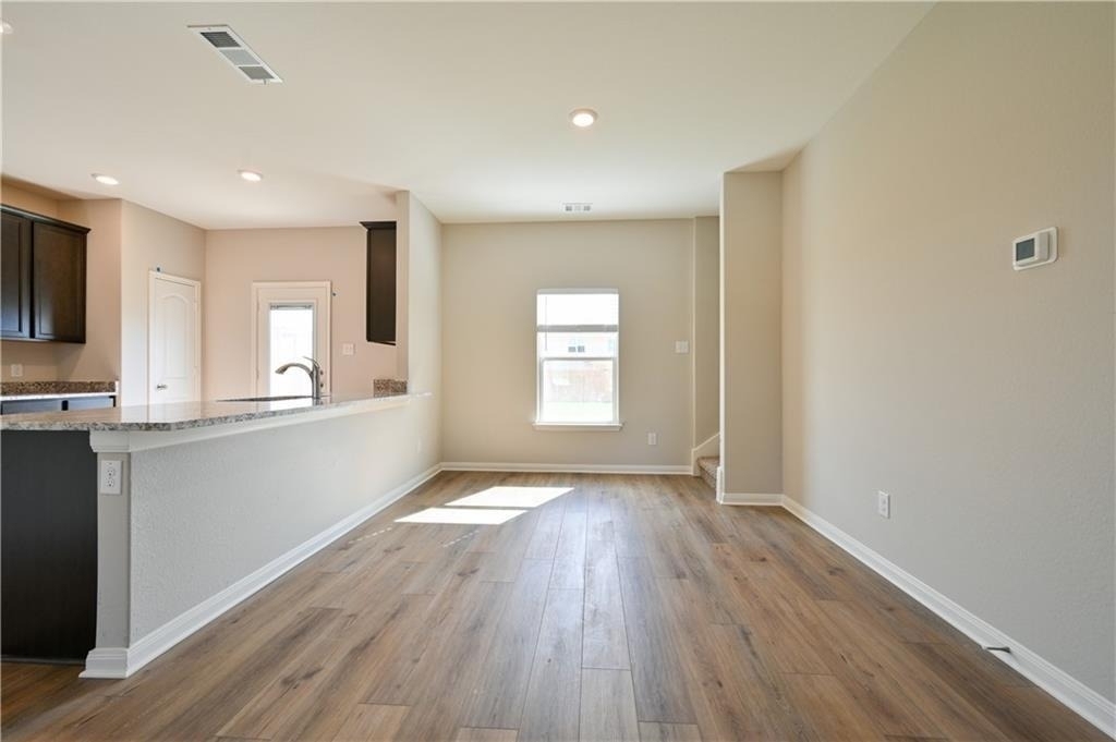 252 Mount Vernon Way - Photo 6