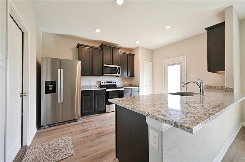 252 Mount Vernon Way - Photo 9