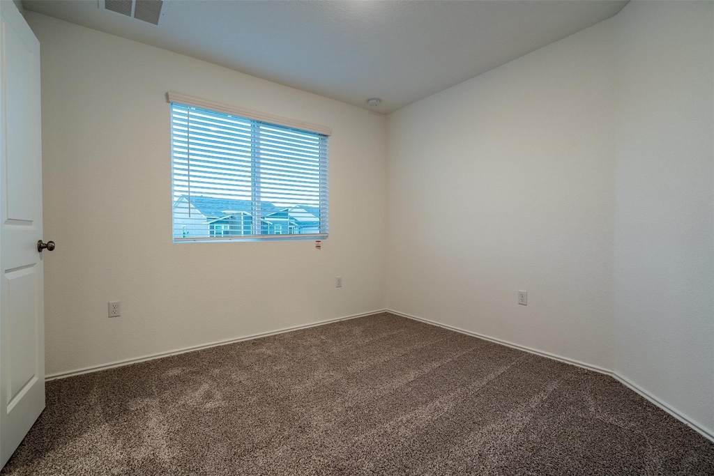 7100 Dancing Wind Ln - Photo 11