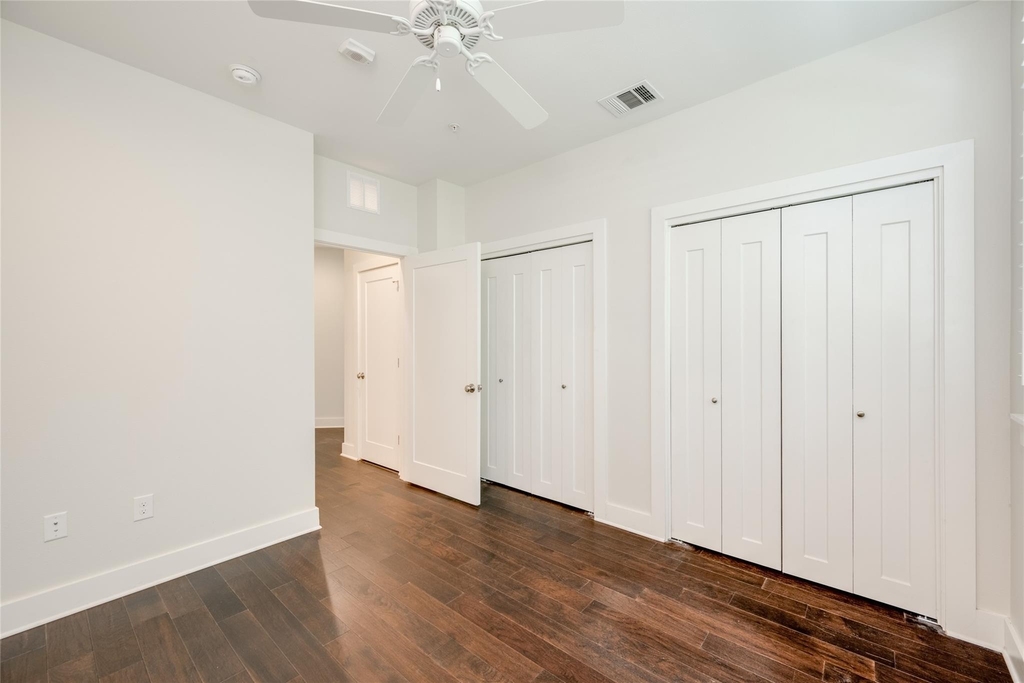 908 Nueces St - Photo 12