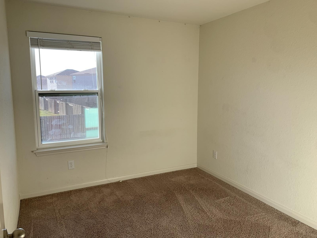 217 Denson Ln - Photo 18
