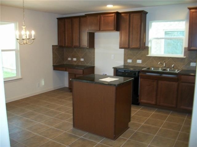 2021 Nestlewood Dr - Photo 2