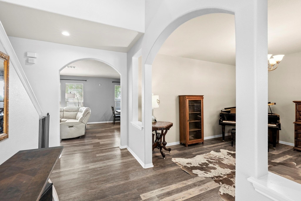 227 Sandstone Trl - Photo 2