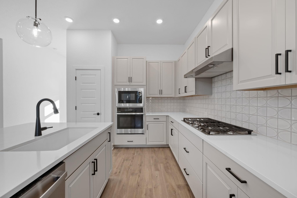 5902 Rangeland Rd - Photo 9