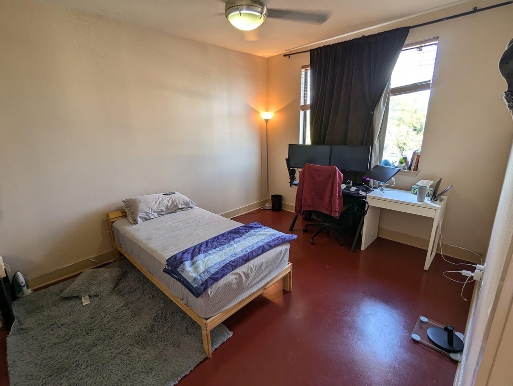 3016 Guadalupe St - Photo 2