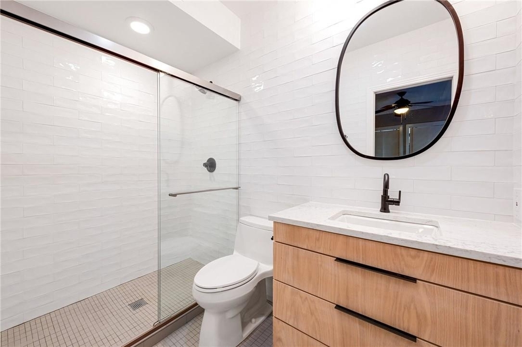 7815 Hardy Dr - Photo 9