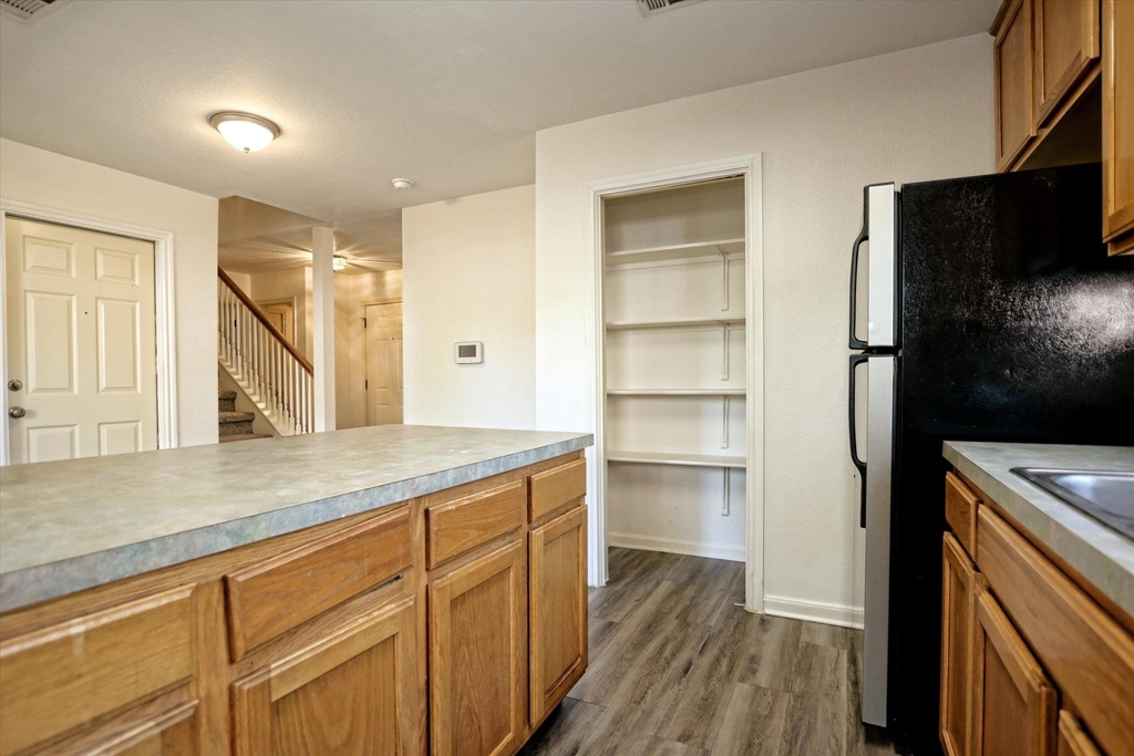 101 S Mockingbird Cir - Photo 5