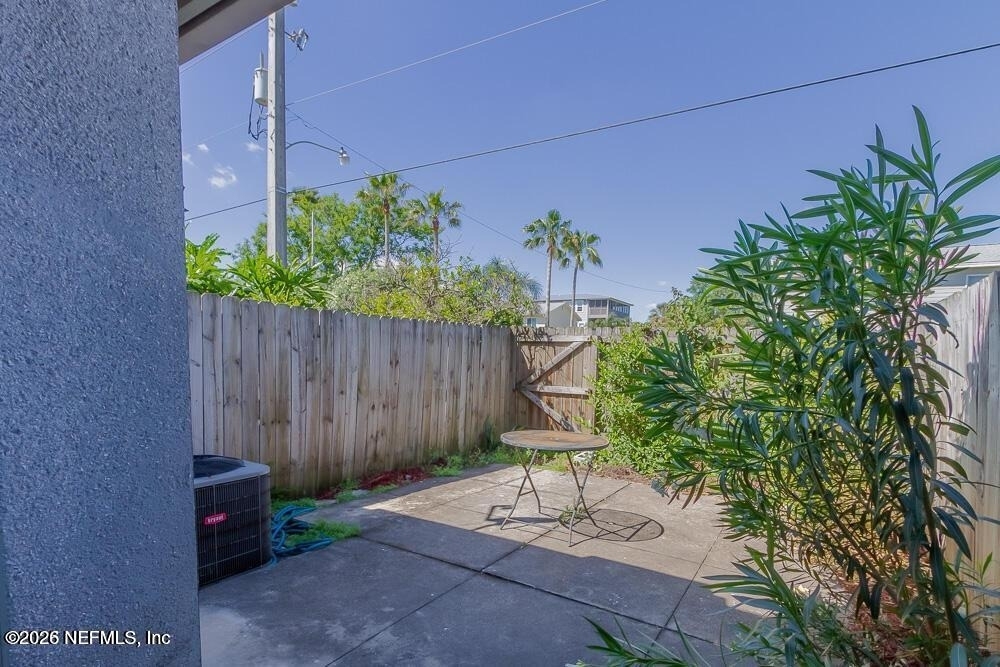 360 14th Avenue S - Photo 24
