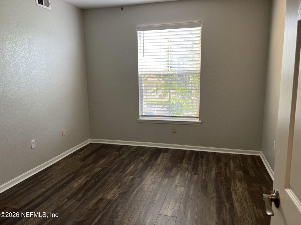 8539 Gate Parkway W - Photo 12