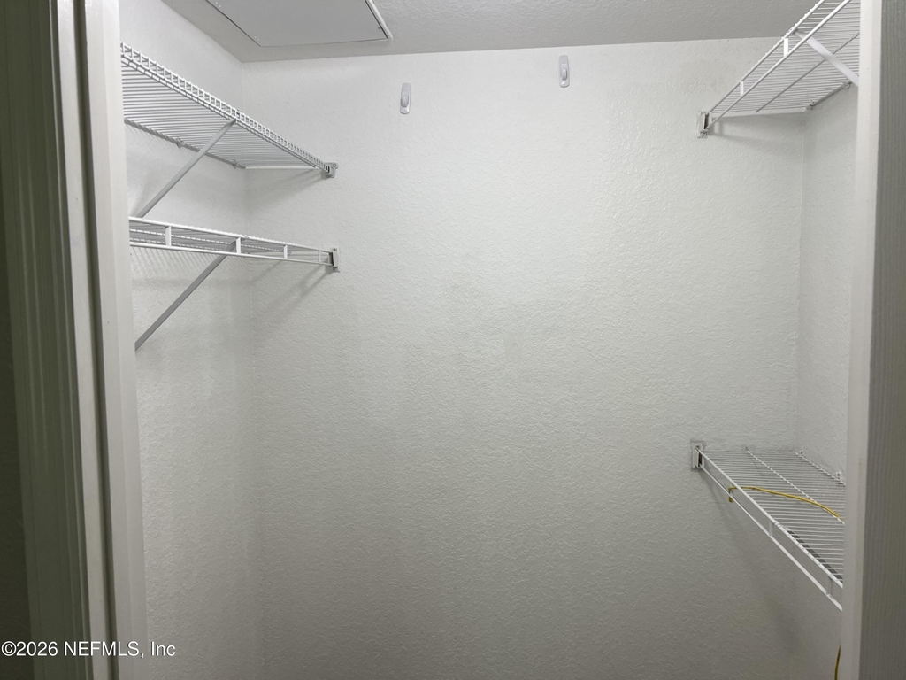 8539 Gate Parkway W - Photo 23
