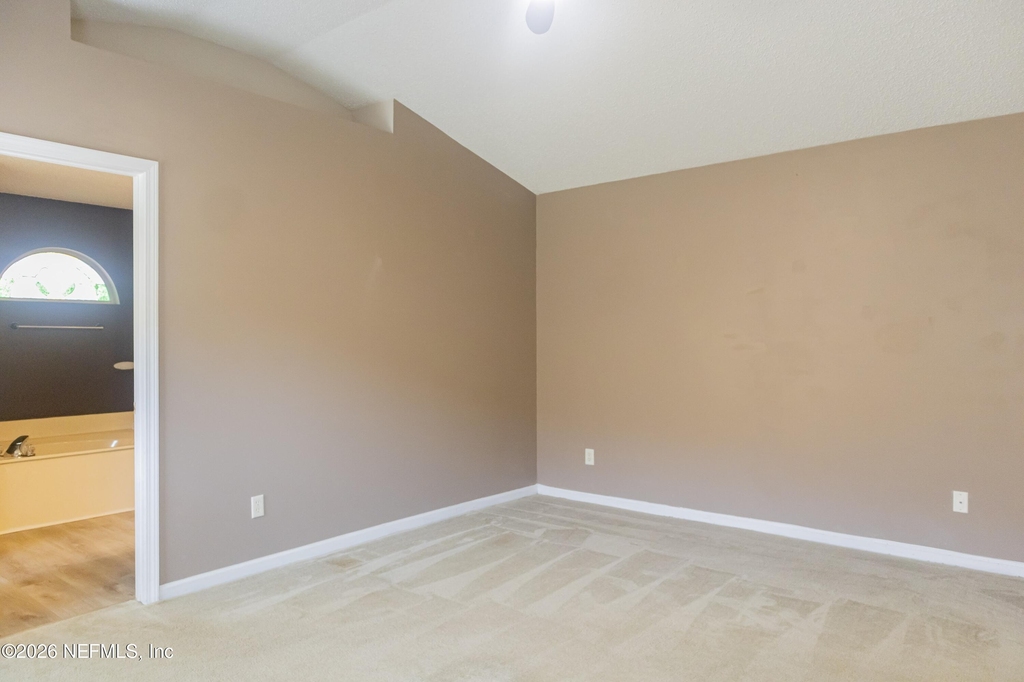 2034 Belhaven Drive - Photo 7