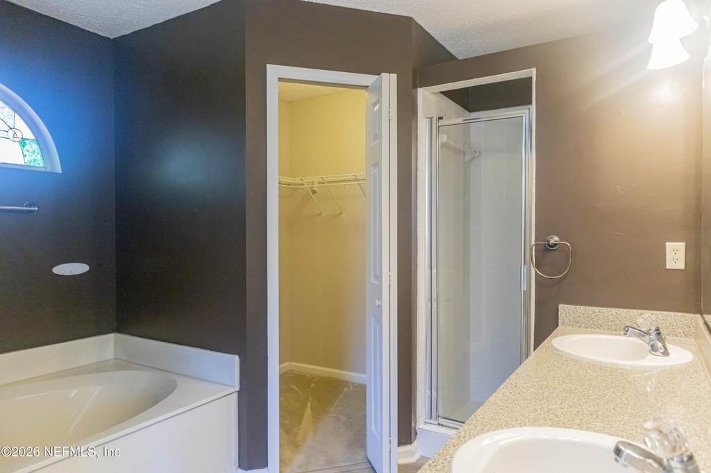 2034 Belhaven Drive - Photo 12