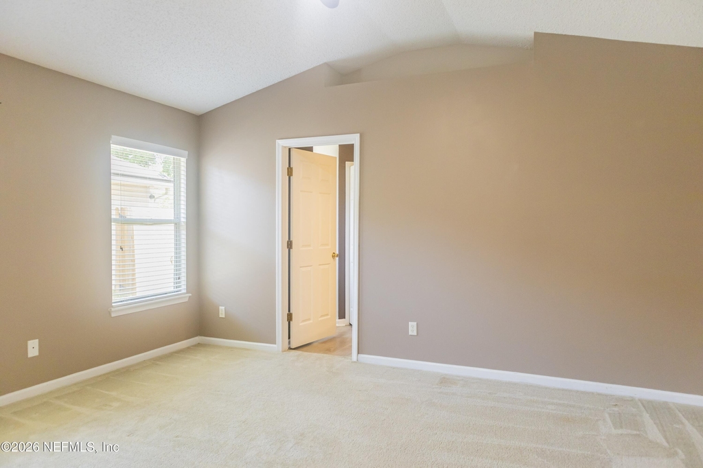 2034 Belhaven Drive - Photo 6