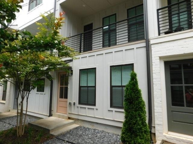 139 Pacer Place - Photo 2