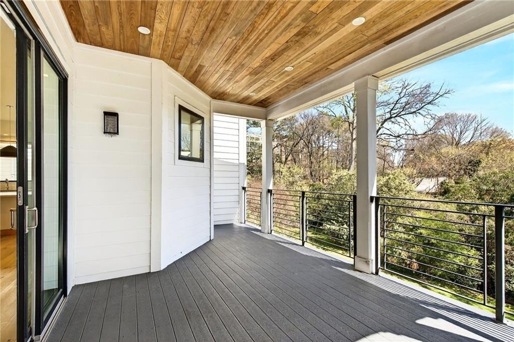 2985 Lookout Place Ne - Photo 11