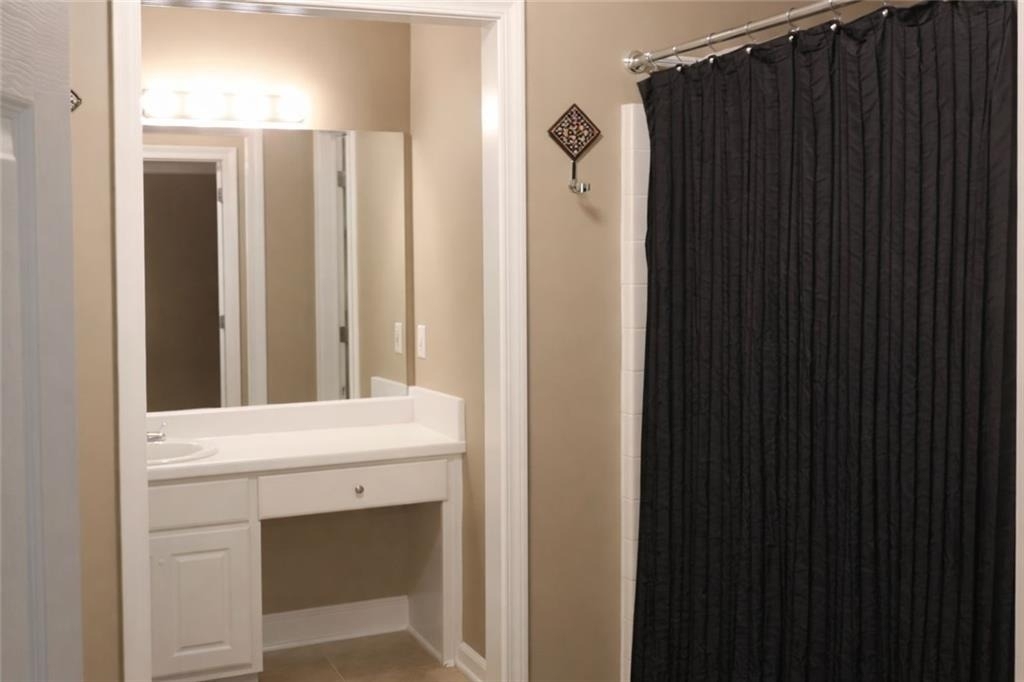 3233 Glenloch Place - Photo 10