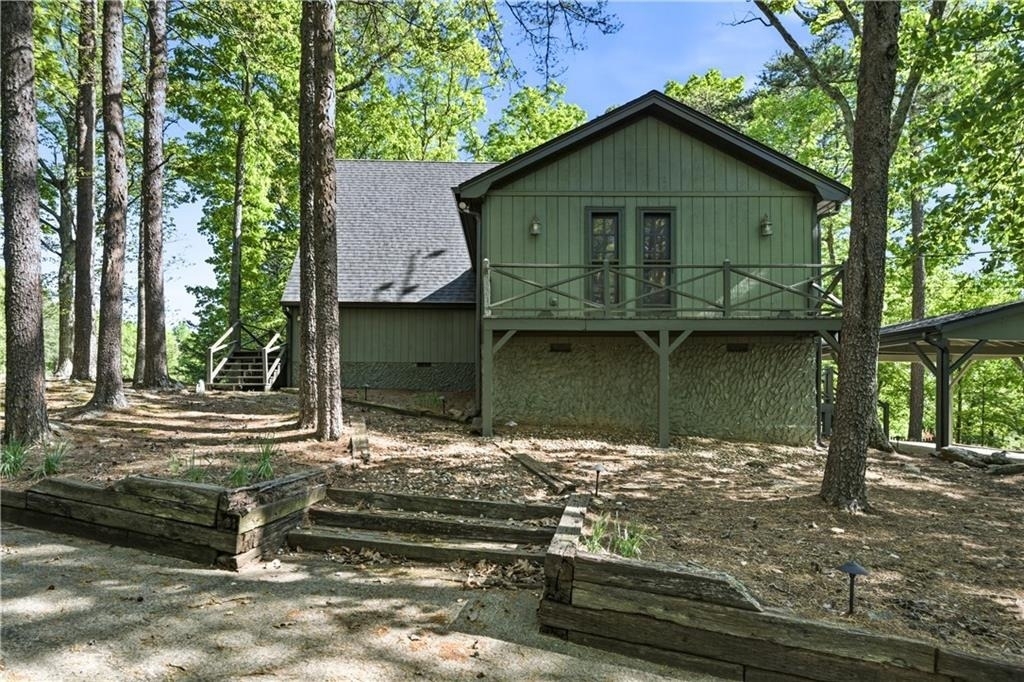 114 Cherokee Drive S - Photo 40
