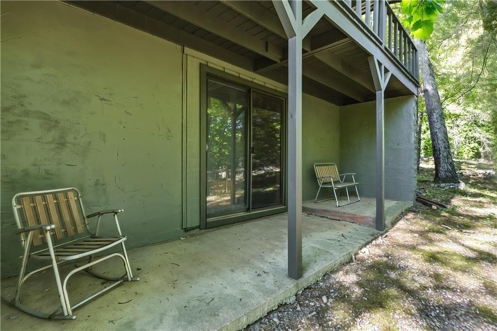 114 Cherokee Drive S - Photo 36