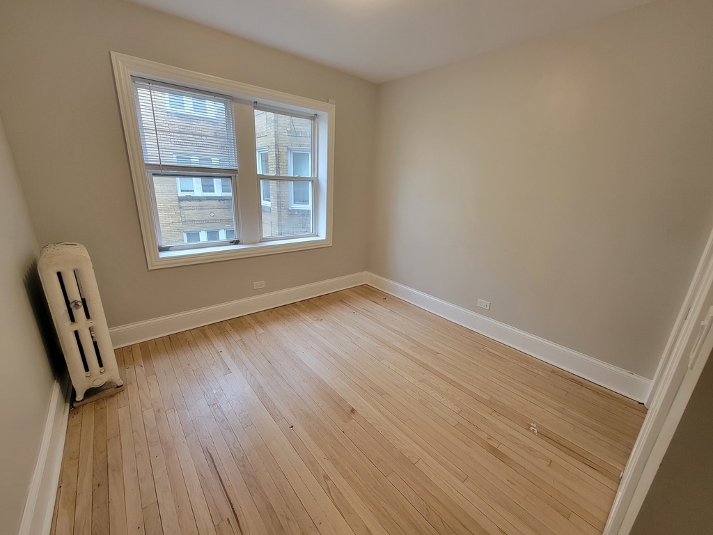 6430 N Richmond Street - Photo 9
